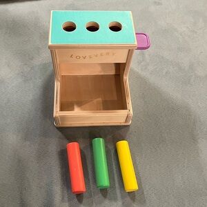 Lovevery wooden peg drop the Thinker
